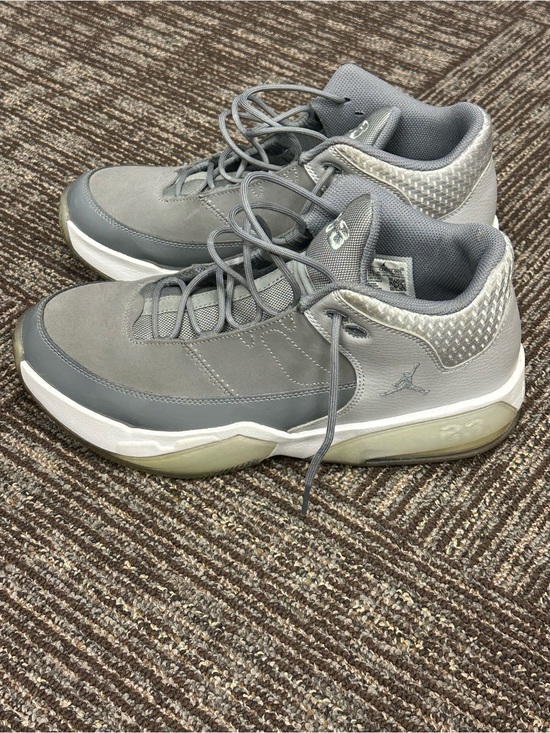 Jordan Other - Jordan Men’s Grey Low-Top Basketball Sneakers